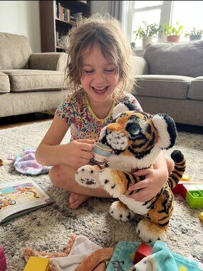 FurReal Roarin' Tyler the Playful Tiger Lifelike Interactive! Comes w Free Gift